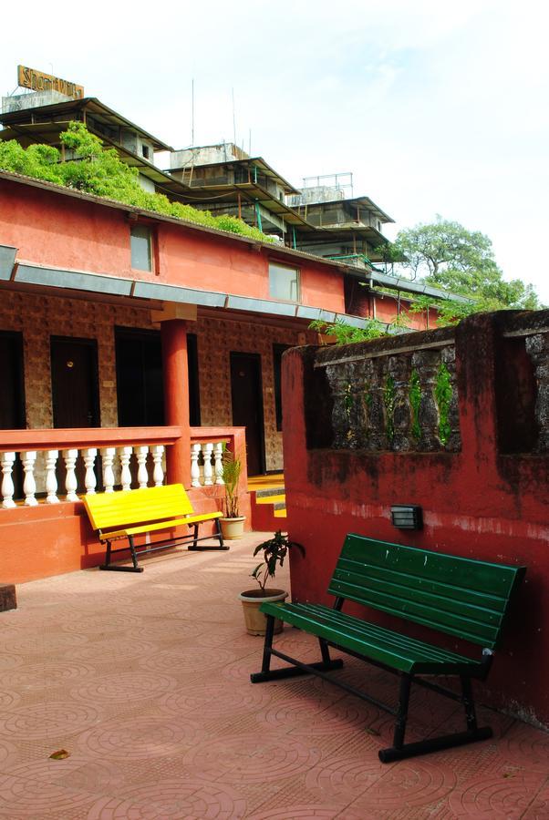 Neetas Shanti Villa Mahābaleshwar Esterno foto