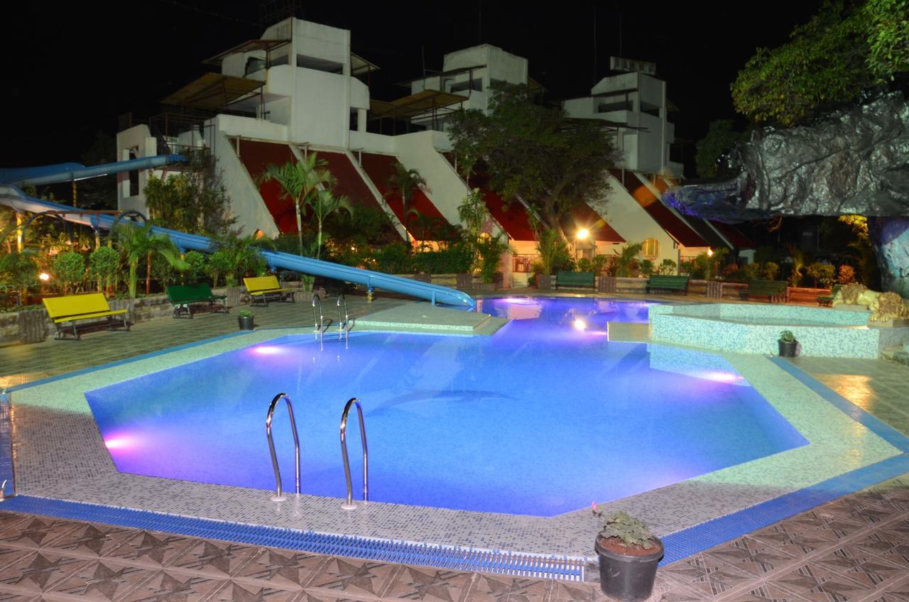 Neetas Shanti Villa Mahābaleshwar Esterno foto